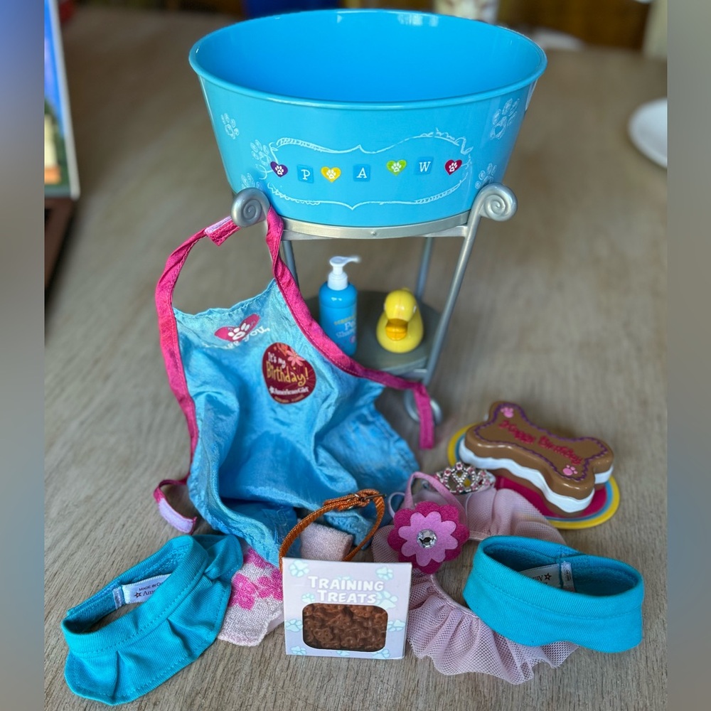 American Girl Grooming station and supplies